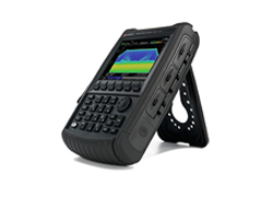 FieldFox �ֳ�ʽ��Ƶ��΢��������